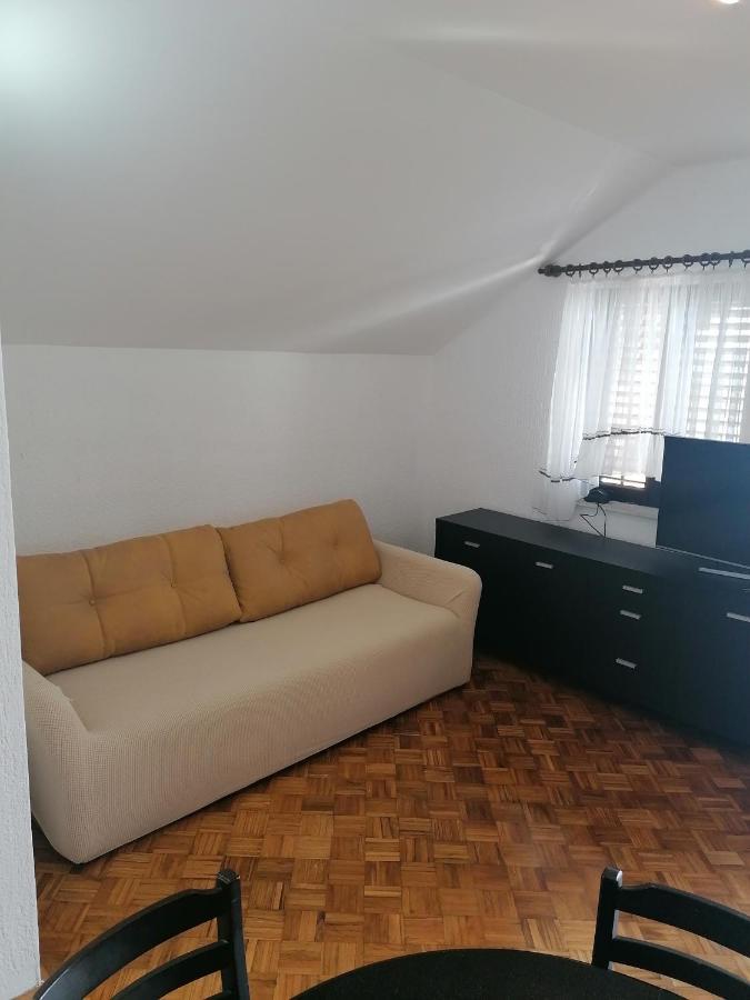 House First Row By The Sea Villa Bibinje Bagian luar foto